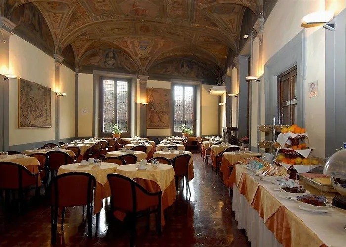 Paris Otel 3*