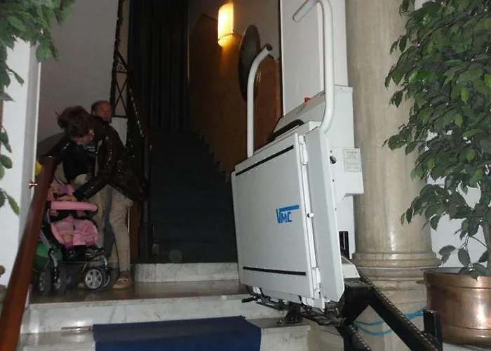 Otel Paris 3*