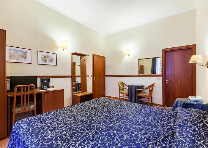 Paris Otel Roma